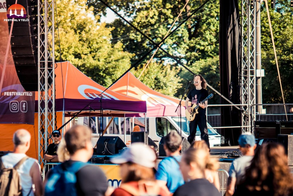 Festival v Telči 2026 bude pořádná jízda